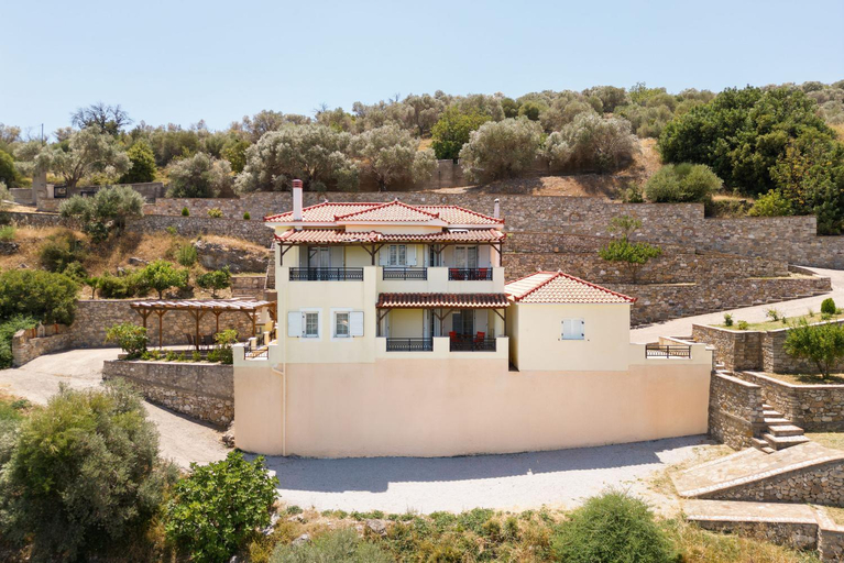 Others 3, Villa Vicky, North Aegean