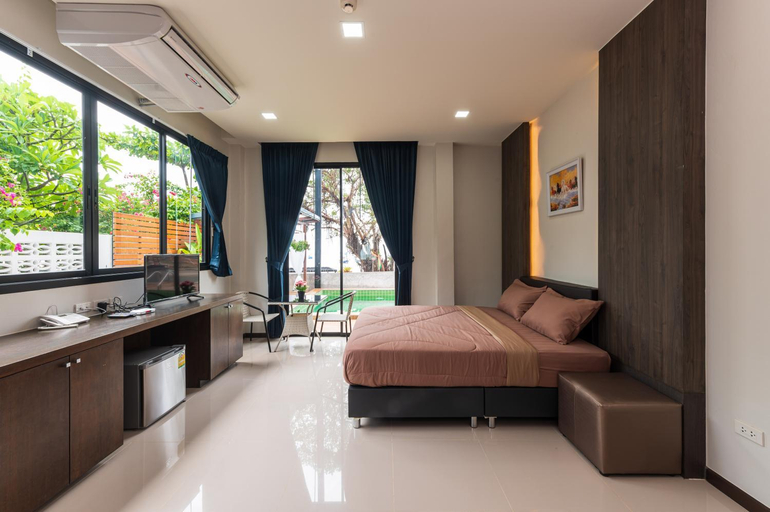 Bedroom 9