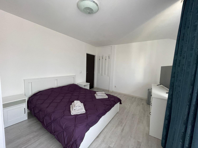 Others 3, EVA's Rooms, Targu Mures