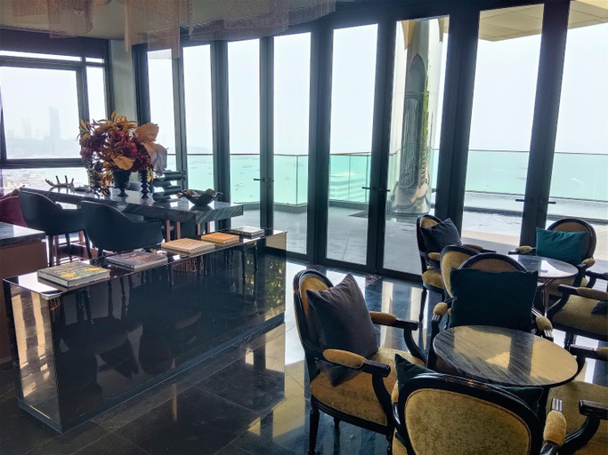 Food & Drinks, Edge Central Pattaya, Pattaya
