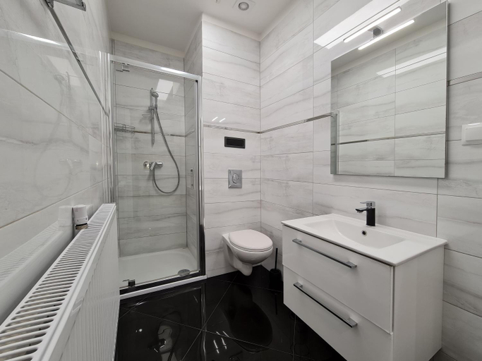 Others 5, Apartamenty Hayduk, Żary