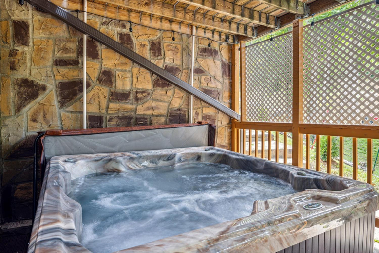 5, Smokey Max Chalet, Sevier