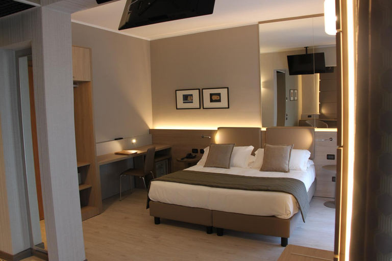 Bedroom 3, Cardano Hotel Malpensa, Varese