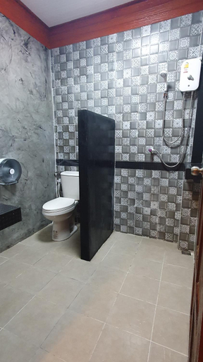 Bathroom 8