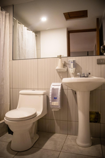 Bathroom 3, Home Garden Hotel, Cusco