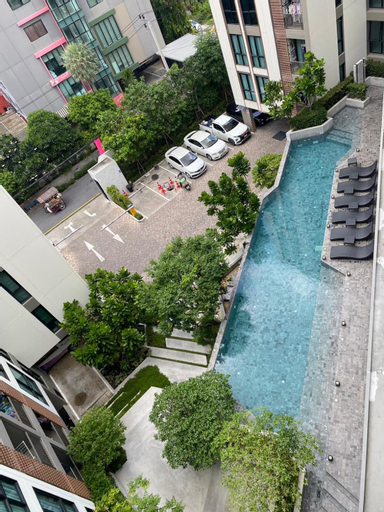 Maxxi Prime Ratchada - Sutthisan near JodFair Market, Huai Kwang
