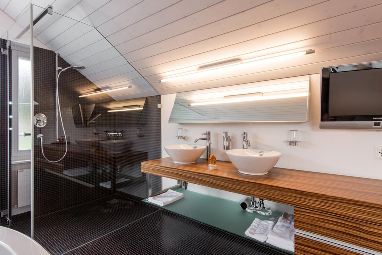 Bathroom 3
