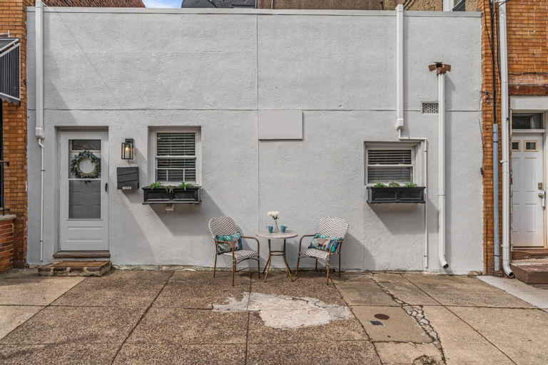 East Passyunk Trendy Apartment, Philadelphia