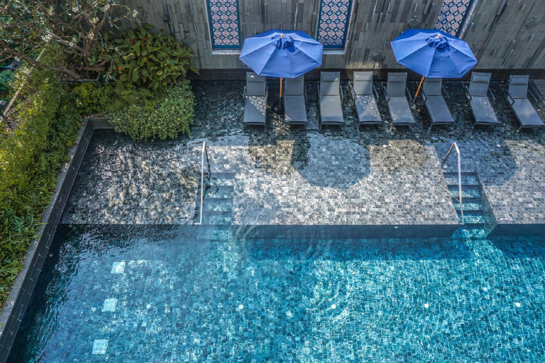 Swimming Pool 7