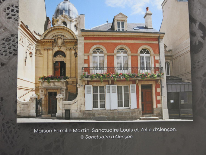 Others 5, St Germain, Orne