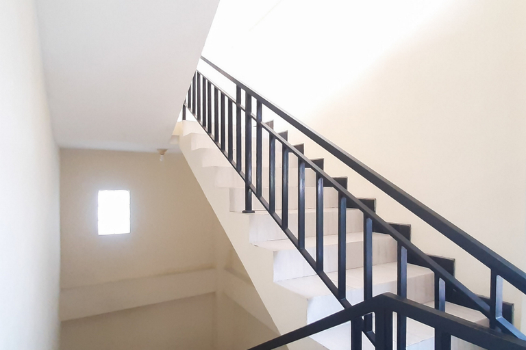 Others 4, RedDoorz Syariah near Transmart Mall Palembang, Palembang