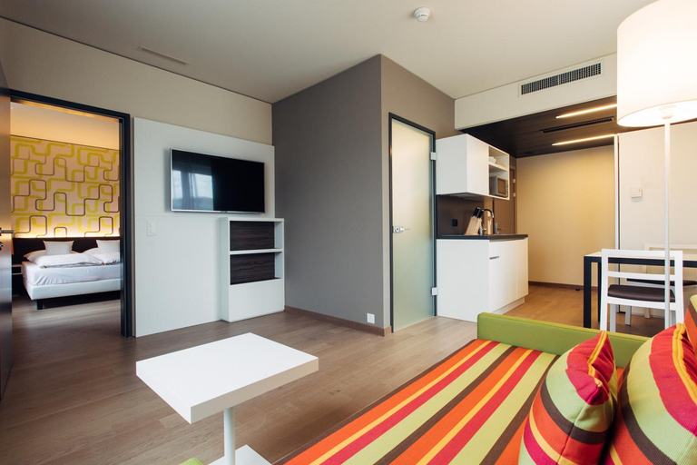 Dining Room 12