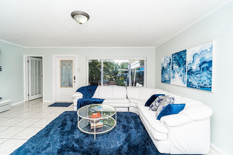 Facilities 2, Central Waterfront Villa Salt Wtr Pool Near Beach, Broward