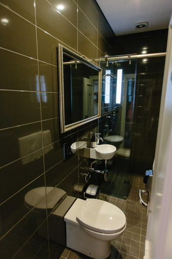 Bathroom 5