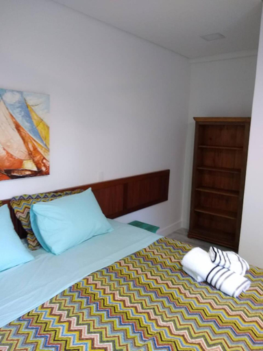 Others 2, Suites Km18praia, São Sebastião