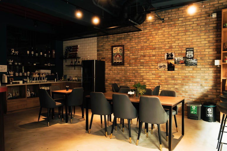 Others 4, Jincheng Hostel, Changhua