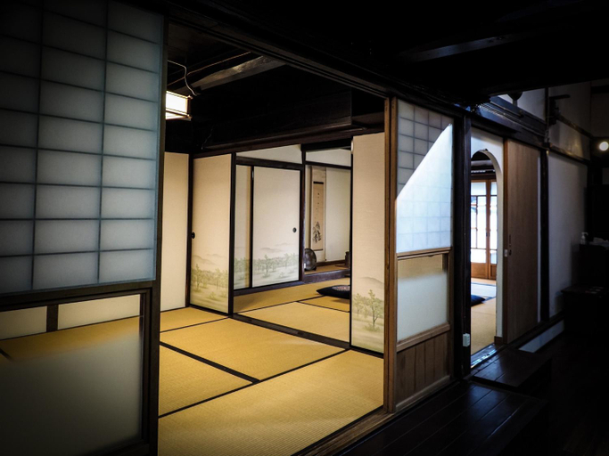 Others 4, Guesthouse Shin, Ōmihachiman