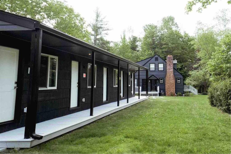 The Norsdale plus CMYK Motel on 10 acres in Phoenicia, Ulster