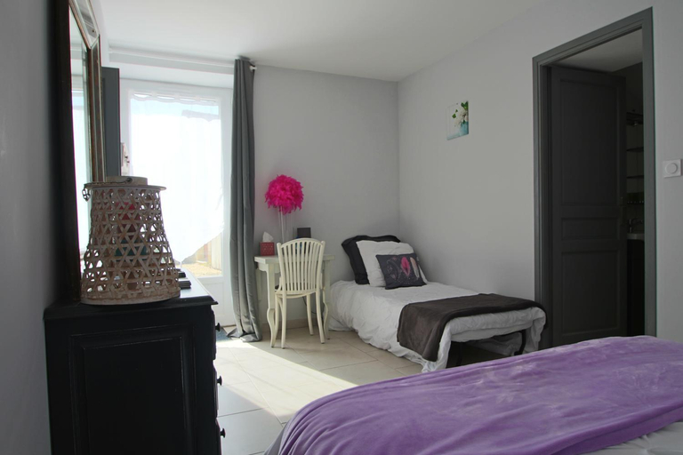 Bedroom 2, Les Hardilles, Loir-et-Cher