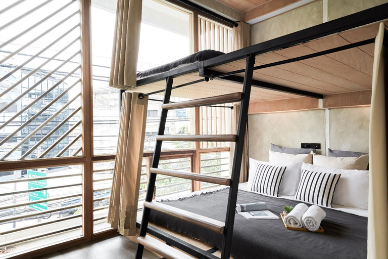 Bedroom 18