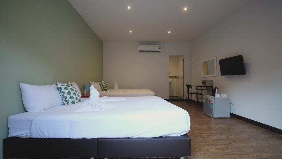 Bedroom 25