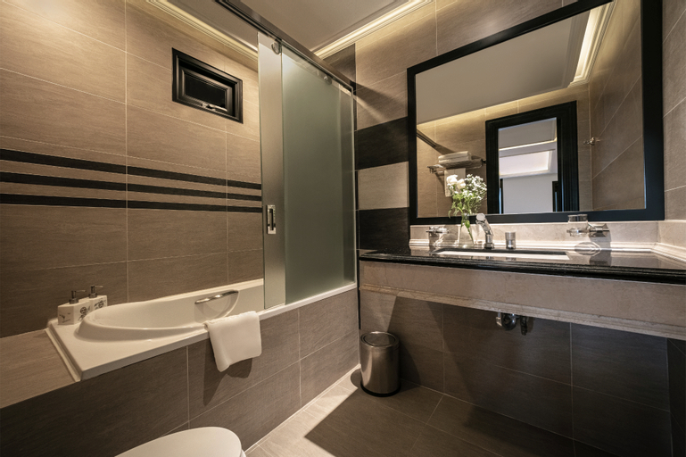 Bathroom 3