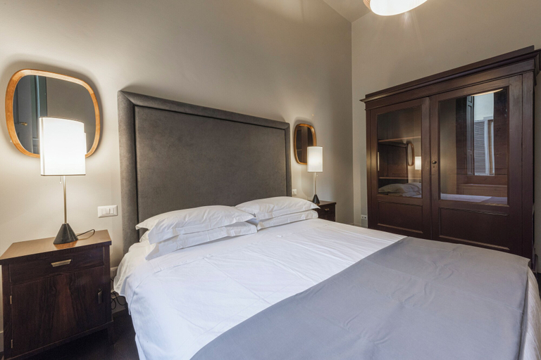 Bedroom 3, Luxury River View Apartment by MMega, Florence