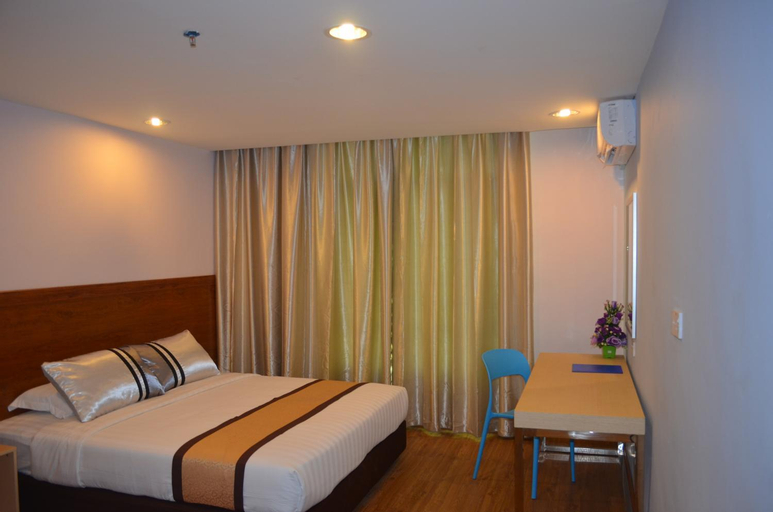 Bedroom 9