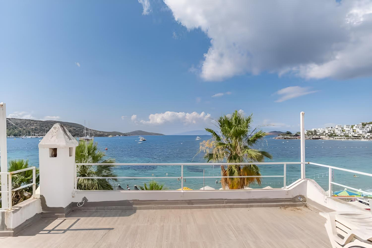 Others 5, Seafront, Bodrum