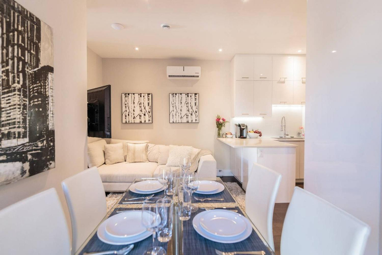 Dining Room 7