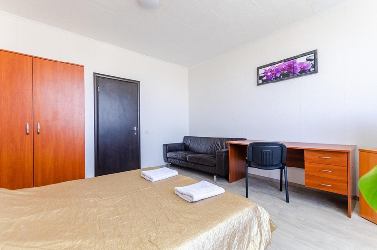 Others 5, HOSTEL 95, Holosiïvs'kyi