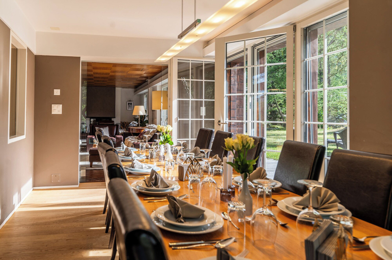 Food & Drinks 5, Chalet Les Ecureuils, Visp