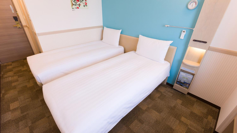 Bedroom 26