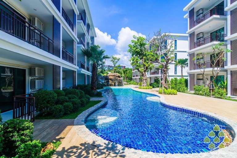 Sport & Beauty 2, Title III and II by Villacarte, Phuket Island