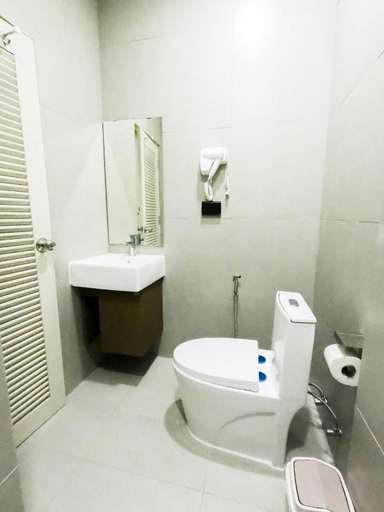 Bathroom 2, Port Station Koh Tao, Ko Phangan