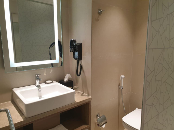 Bathroom 20