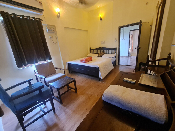 Bedroom 5, Krishna Niwas The Heritage House, Sirohi