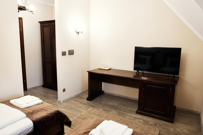 Bedroom 4, Pensiunea Amurg, Odoreu