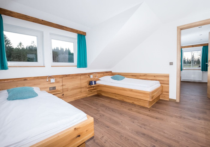 Bedroom 4, Höhengasthaus Kolmenhof an der Donauquelle, Schwarzwald-Baar-Kreis