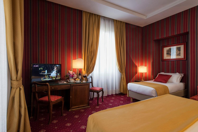 Bedroom 2, Atlante Garden Hotel, Rome