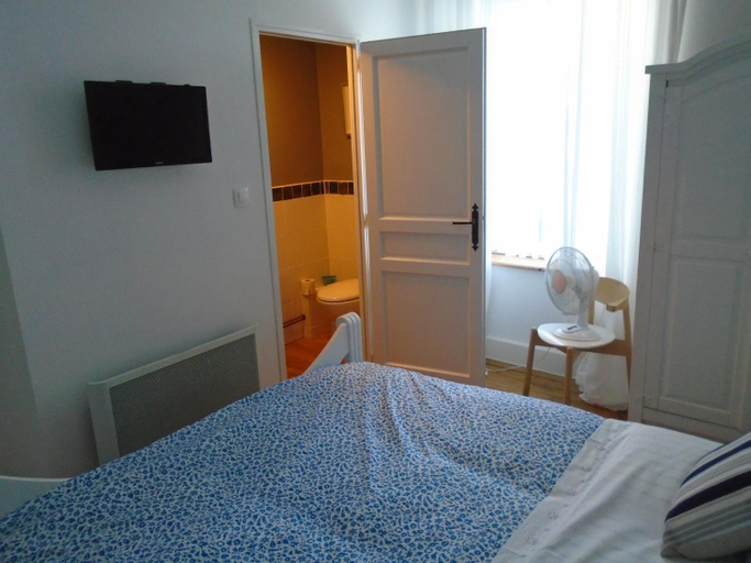 Others 5, Maison Jonela, Finistère