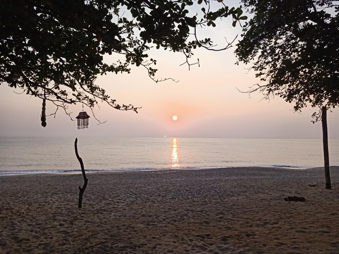 Others 3, Home No 3 khanom, Khanom