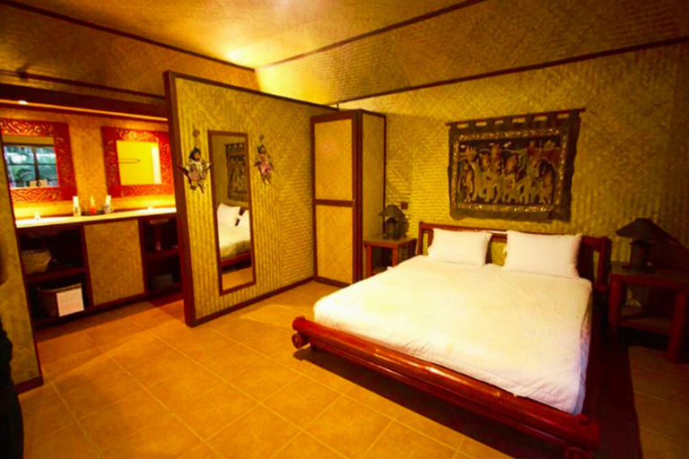 Bedroom 4, Old Tree's House, Mae Ai