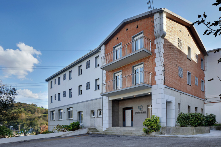 Exterior & Views 2, Pension Pakeleku, Guipúzcoa
