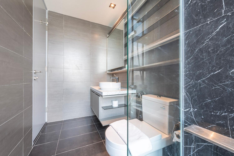 Bathroom 4