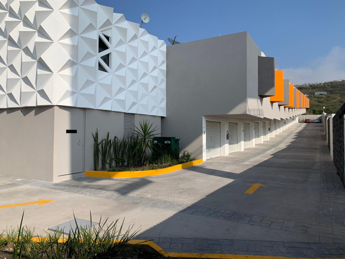 Others 5, Roxy Motel, Querétaro