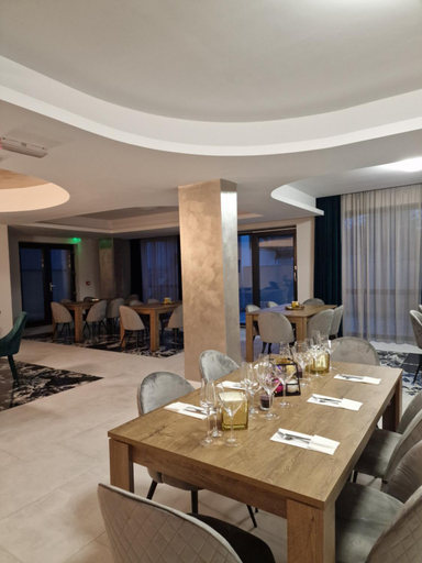 Food & Drinks, Art's Luxury Boutique Hotel, Oradea