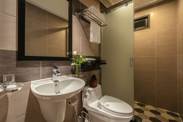 Bathroom 5