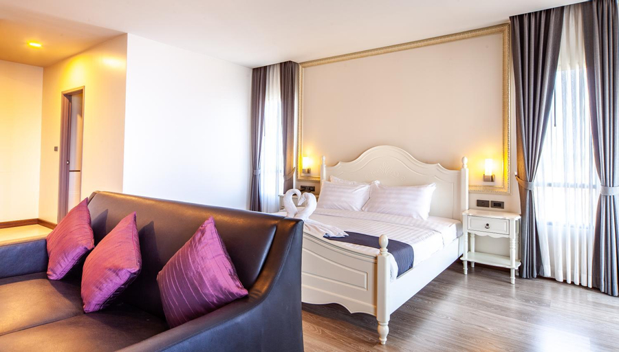 Bedroom 6