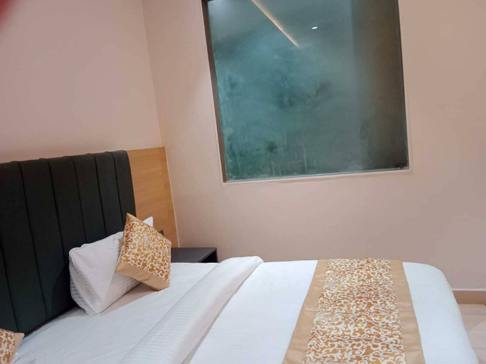 Bedroom 4, Sampanna Inn, Varanasi